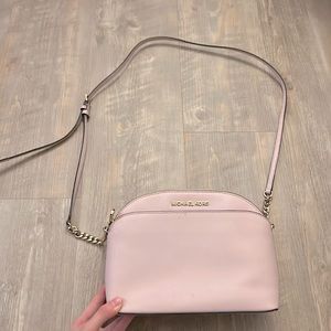 Michael Kors Baby Pink Shoulder Bag